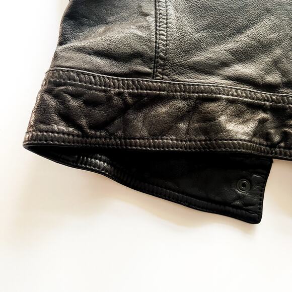 Burberry London Women’s Black 100% Italian Buffalo Leather Button-Up Vest Sz 6 - Picture 15 of 16